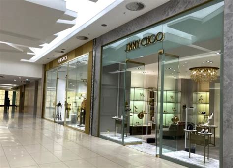 versace stores in sandton.